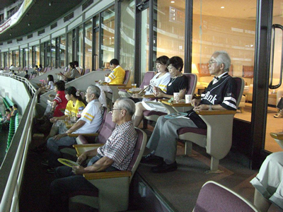 城島後援会にて